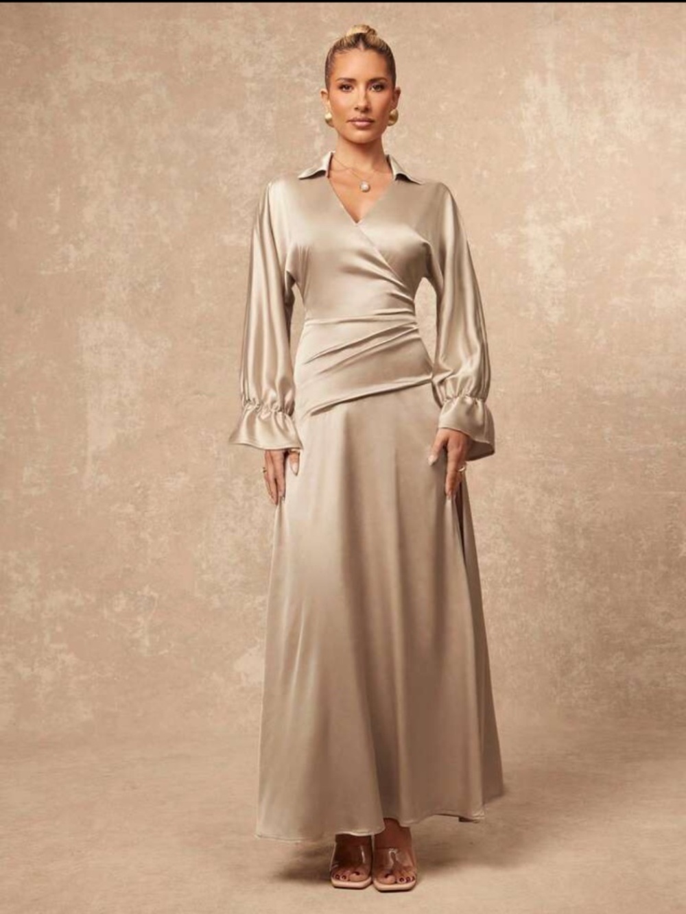 Stunning satin golden dress with long sleeves and stitching style at front!